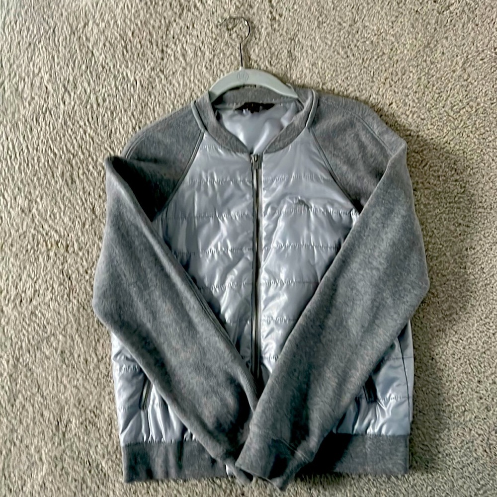 Tommy Bahama jacket, size Small. Color gray.